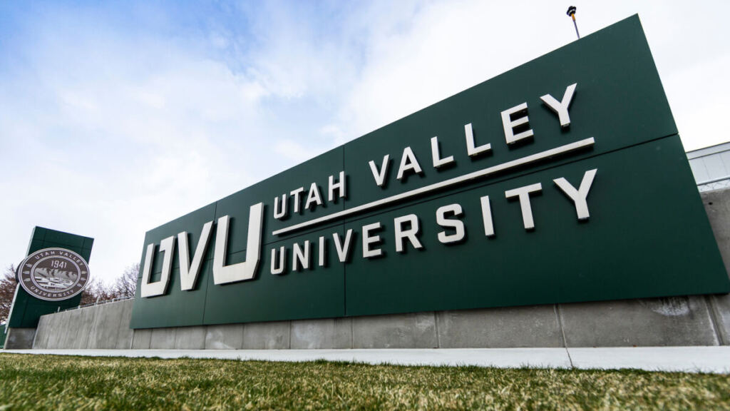 UVU sign on campus
